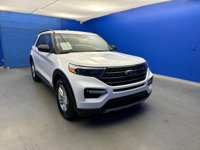 2021 ford explorer xlt