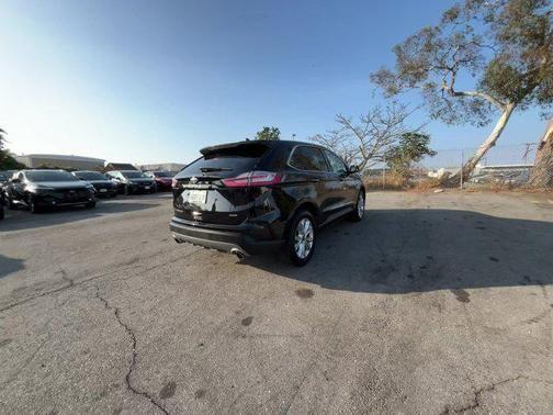 2022 ford edge