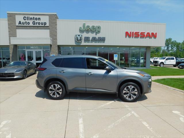 2021 nissan rogue sv