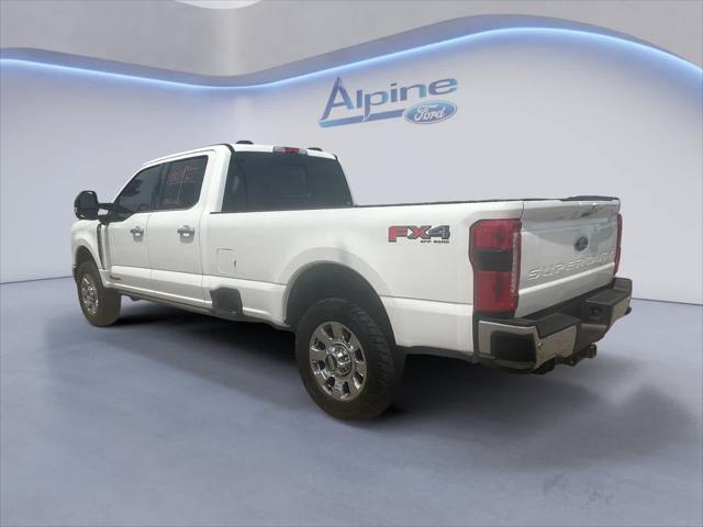 2023 ford f-350 lariat