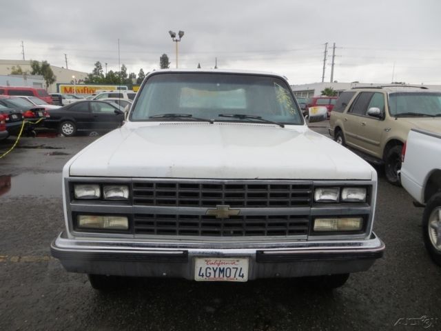 c 1989 chevrolet suburban r20 used 5.7l v8 16v no reserve