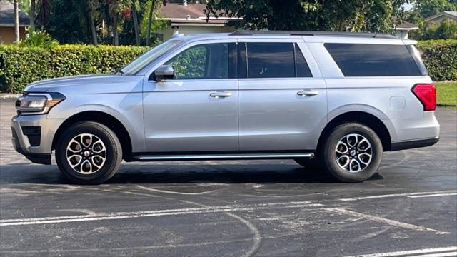2023 ford expedition max xlt