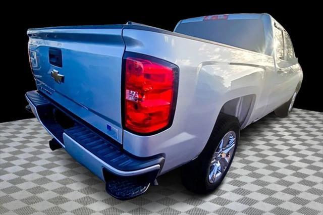 2017 chevrolet silverado 1500 custom