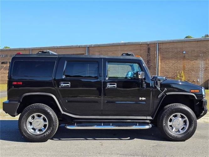 2005 hummer h2 in hope mills, north carolina