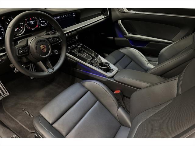2024 porsche 911 carrera 4