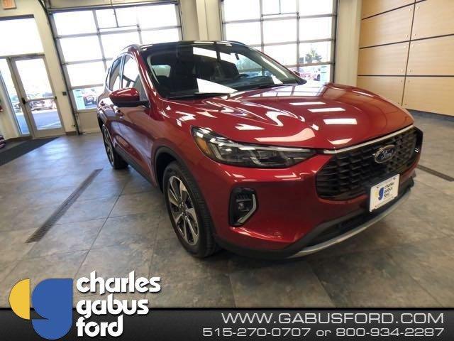 2023 ford escape platinum