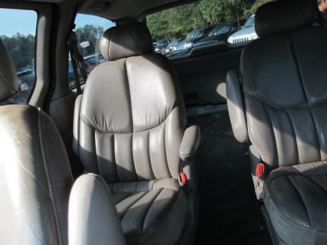 2000 chrysler town country limited in virginia