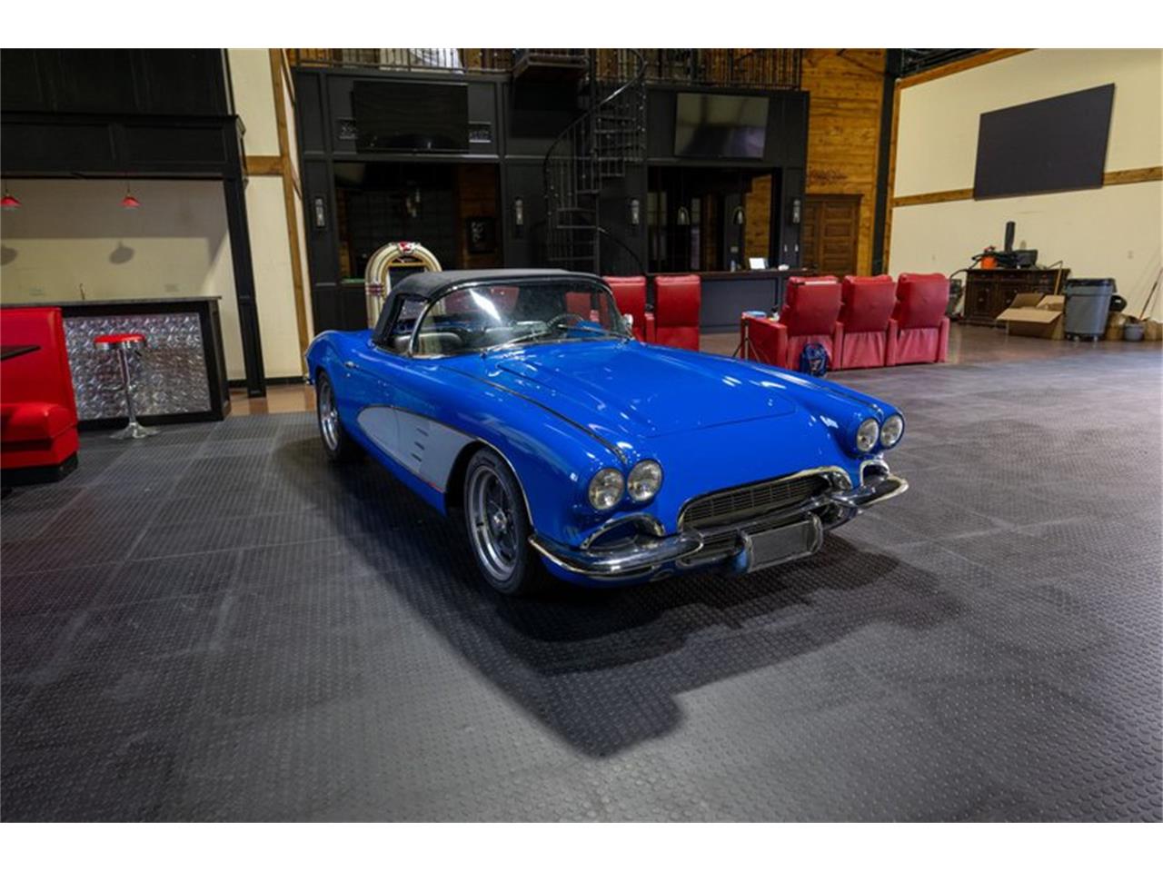 1961 chevrolet corvette