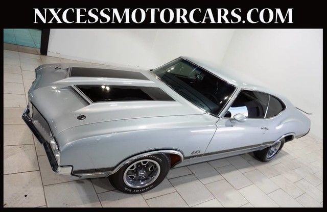 w-30 coupe automatic classic collectible car garage kept