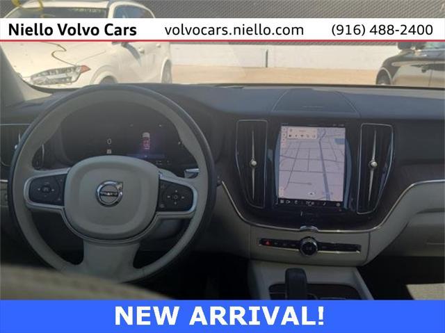 2022 volvo xc60 recharge plug-in hybrid t8 inscription expression