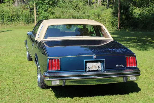gorgeous 1979 pontiac grand prix