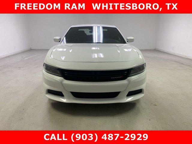 2022 dodge charger sxt