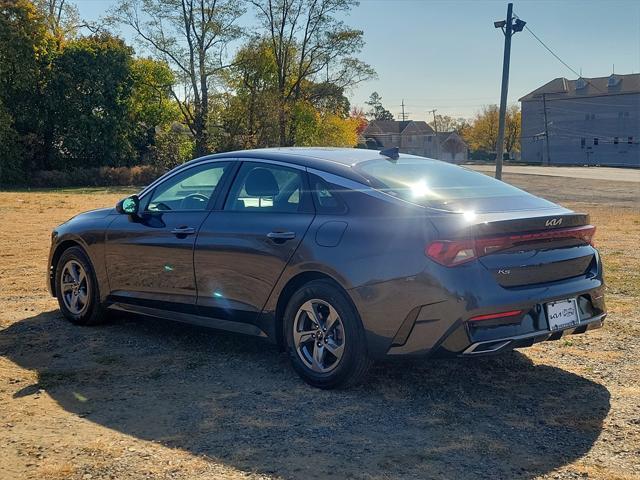 2022 kia k5 lxs