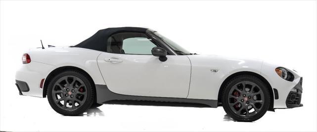 2017 fiat 124 spider base