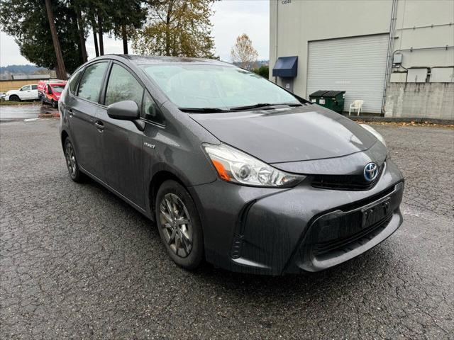 2015 toyota prius v two