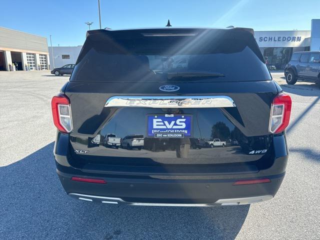 2022 ford explorer xlt