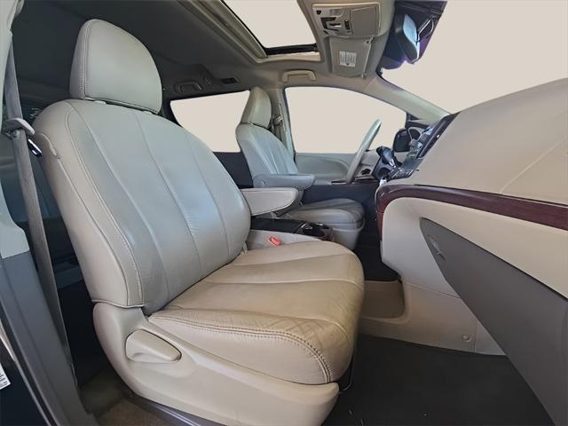 2011 toyota sienna xle