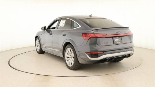2024 Audi SQ8 e-tron