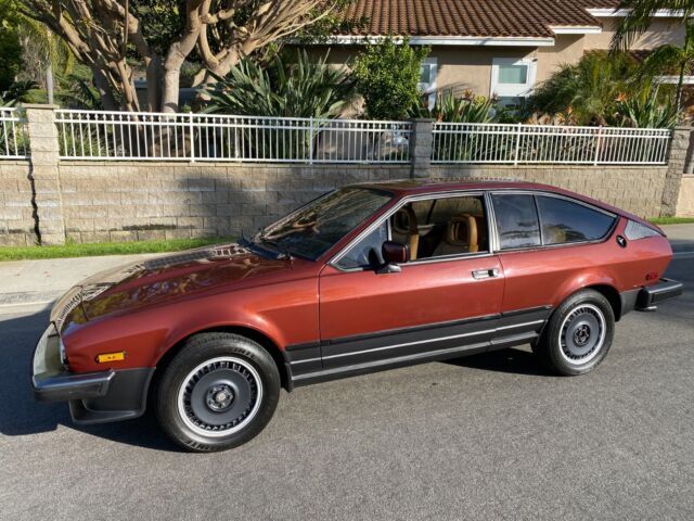 1984 alfa romeo gtv6 strong 3.0 liter engine, upgraded vintage air a/c
