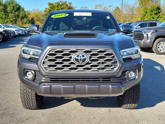 2022 toyota tacoma trd sport