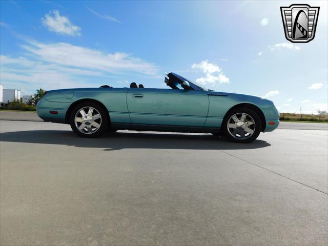 2002 ford thunderbird deluxe