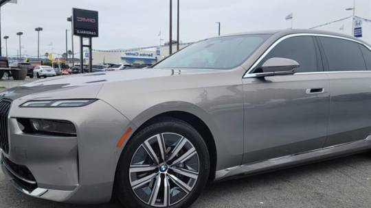 2023 BMW i7