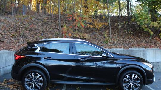 2018 Infiniti QX30