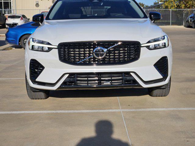 2024 volvo xc60 recharge plug-in hybrid t8 plus dark theme