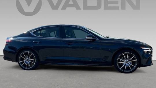 2023 Genesis G70