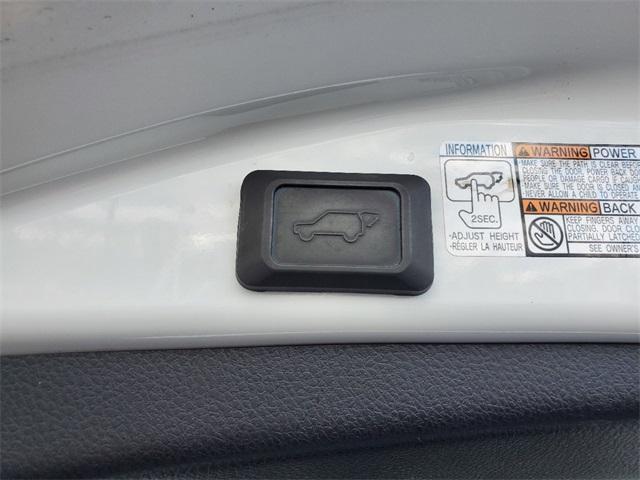 2018 toyota rav4 hybrid xle