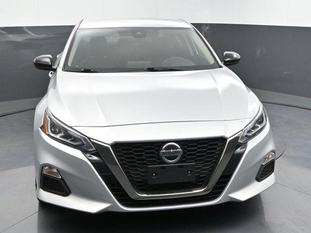 2020 nissan altima sr fwd