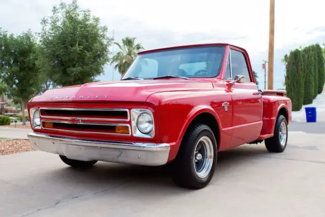 1967 chevrolet custom step side truck! crate engine! sport side! show truck