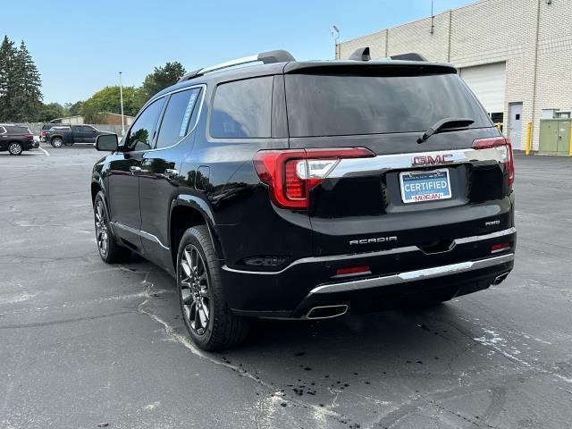 2023 gmc acadia denali
