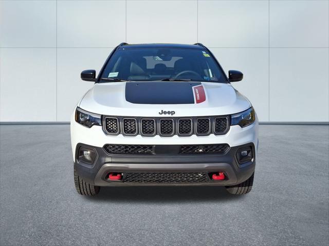2023 jeep compass trailhawk 4x4