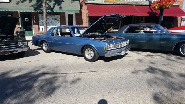 1977 2 door impala. low miles on new drivetrain