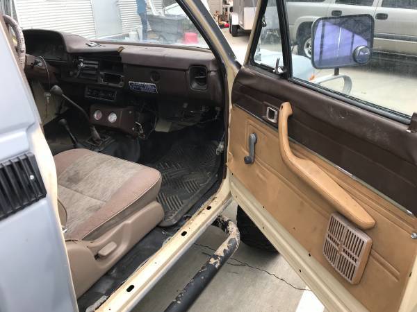 1983 toyota pickup dlx 4x4 22r no reserve