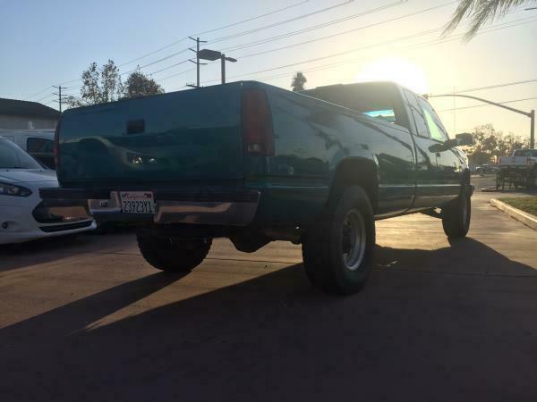 1994 chevrolet c2500 194658 miles green extended cab lonb bed v8, 5.7l at