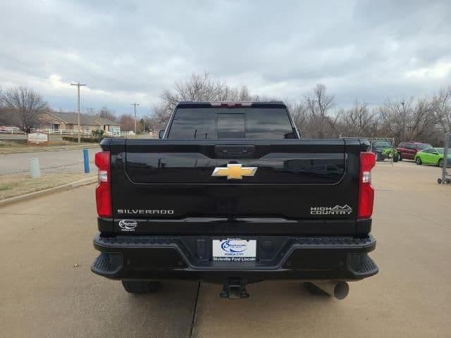 2022 chevrolet silverado 2500hd high country in ponca city, oklahoma