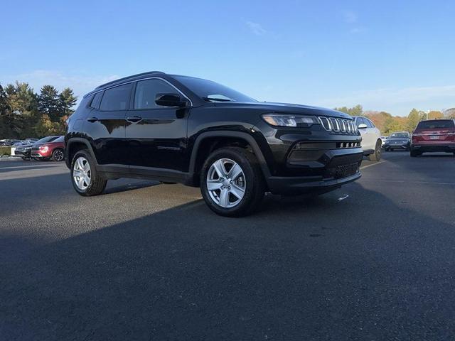 2022 jeep compass latitude