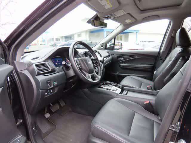 2022 honda pilot touring 8-passenger