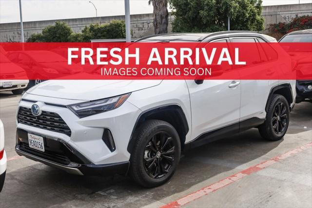 2023 toyota rav4 hybrid se