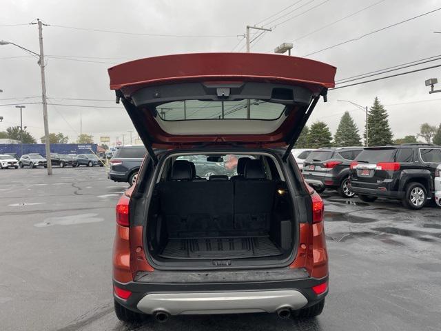 2019 ford escape sel