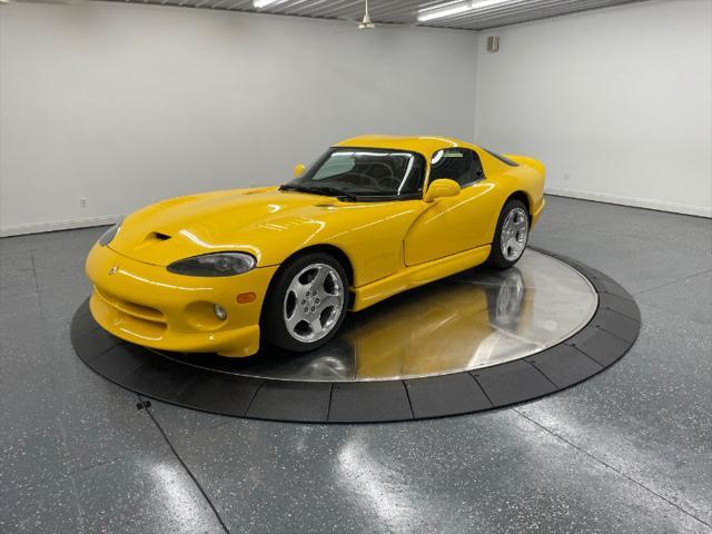 2001 dodge viper gts