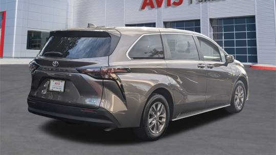 2024 Toyota Sienna