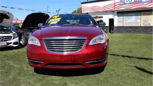 2014 Chrysler 200
