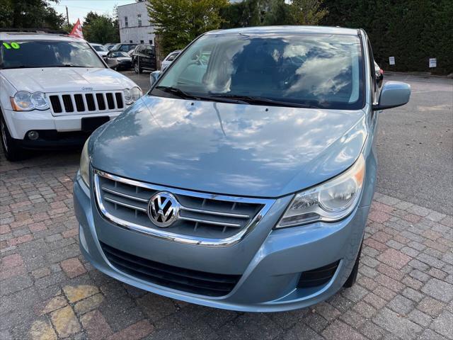 2010 volkswagen routan se
