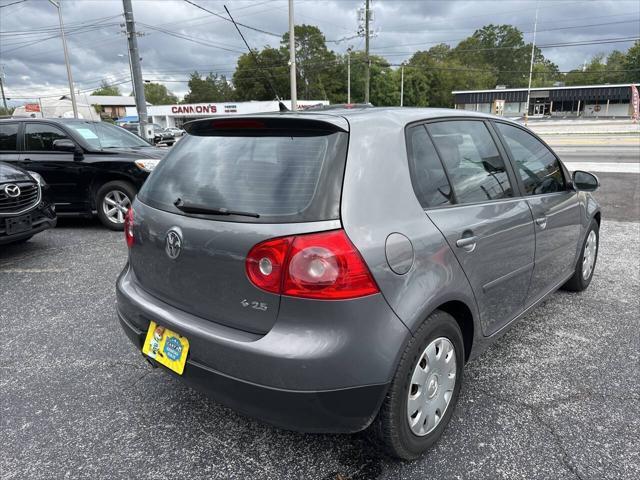2009 volkswagen rabbit base