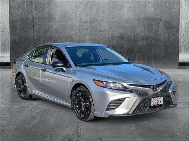 2019 toyota camry se