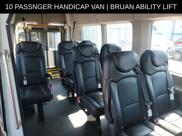 2020 ford transit-350 xl