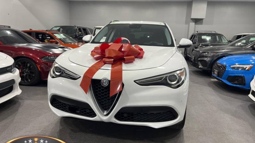 2018 alfa romeo stelvio sport